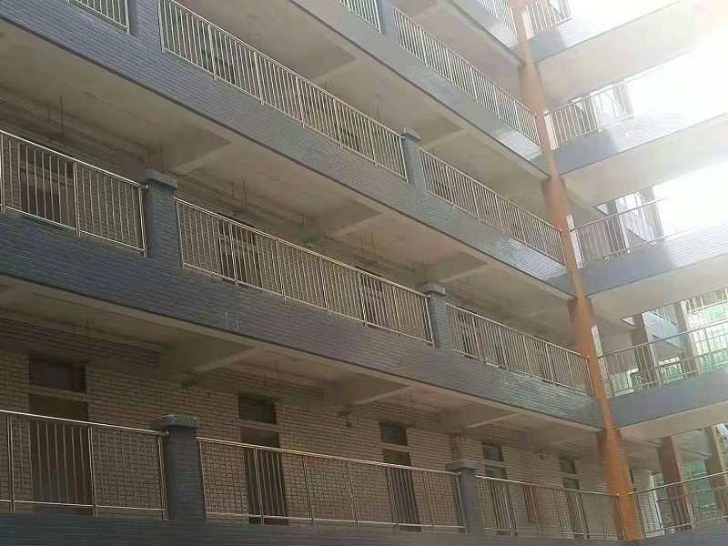 陽臺不銹鋼護欄工程