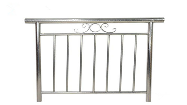 陽臺不銹鋼護(hù)欄 陽臺不銹鋼護(hù)欄