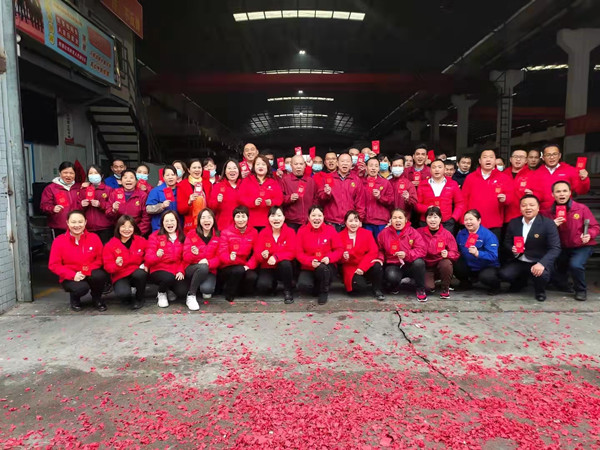 喜師傅不銹鋼安全護(hù)欄開工啦！