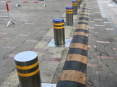 停車場不銹鋼防撞柱 停車場不銹鋼防撞柱