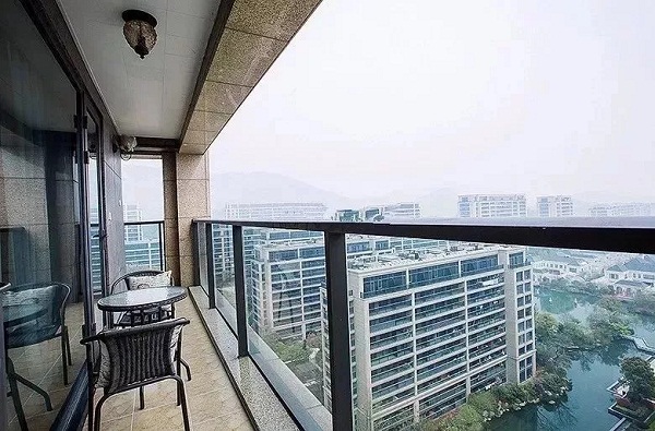 陽臺(tái)不銹鋼304護(hù)欄價(jià)格 陽臺(tái)不銹鋼304護(hù)欄價(jià)格